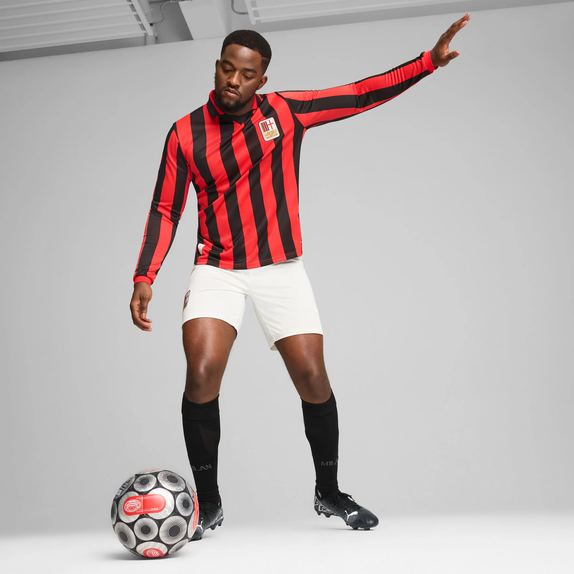 AC Milan 125th Anniversary Men's Long Sleeve Authentic Jersey - Image 7