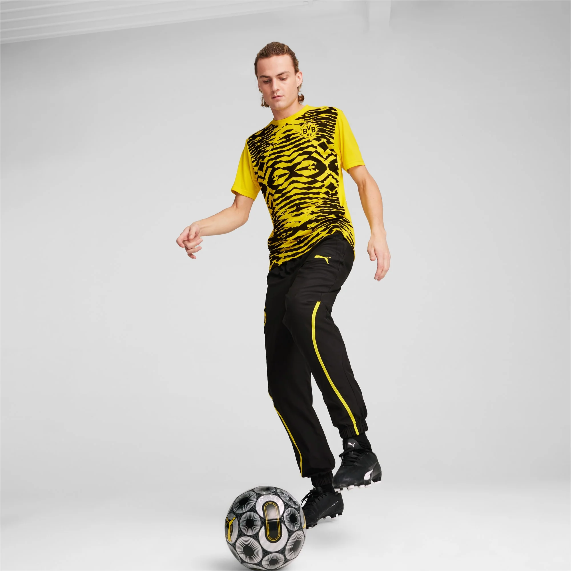 Borussia Dortmund 2024/25 Men's Pre-match Jersey - Image 7