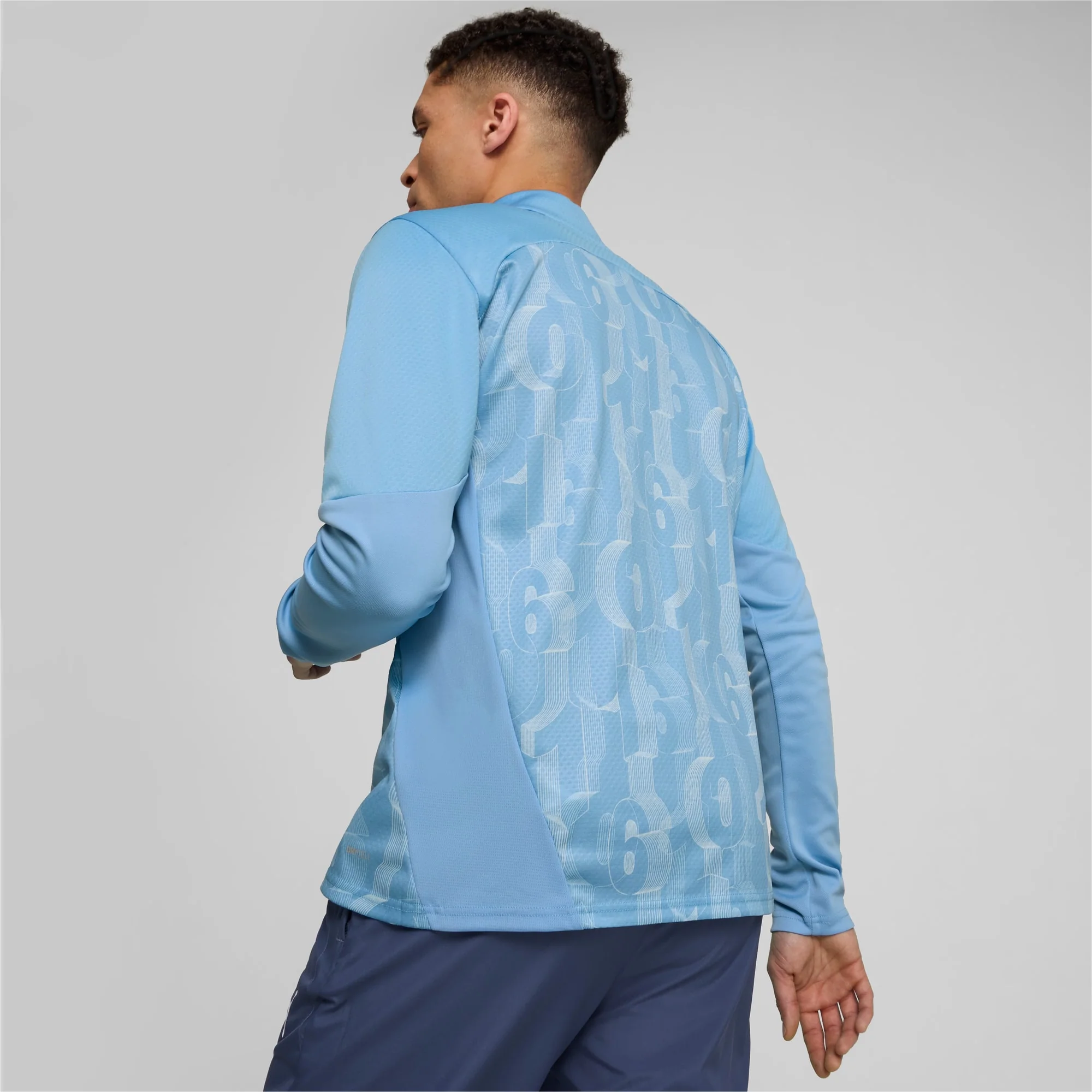 Manchester City FC 2024/25 Men's Pre-match 1/4 Zip Top - Image 4